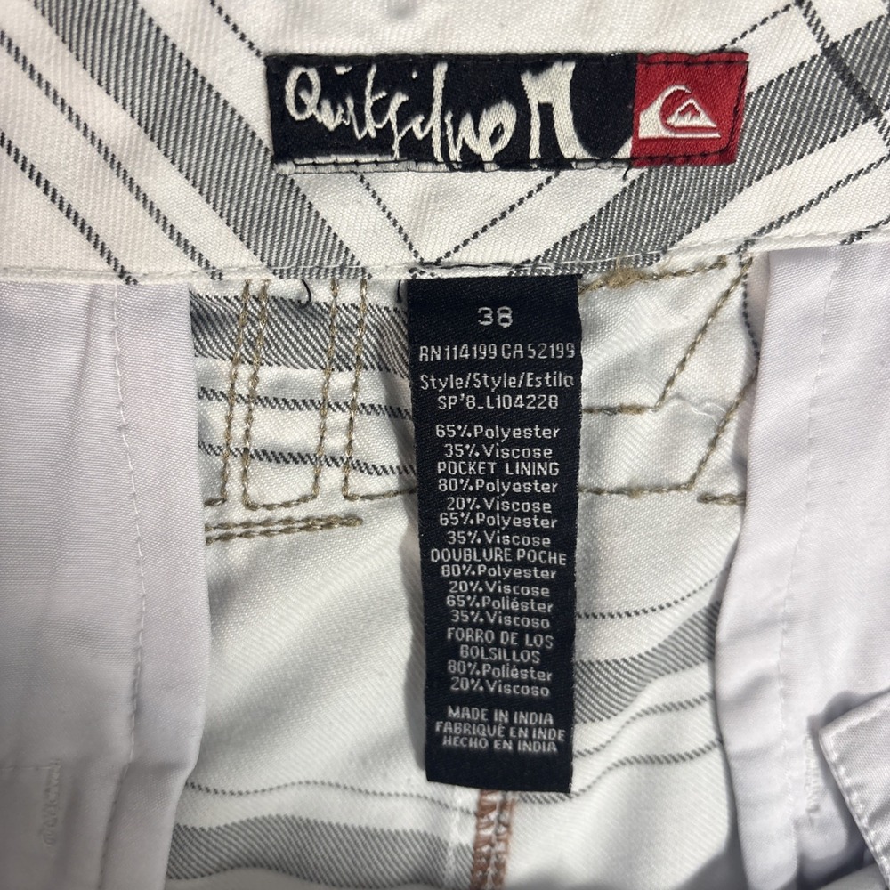 Mens Quicksilver Shorts Size 38 White & Grey Plaid Y2K Surf Skate - Picture 10 of 11